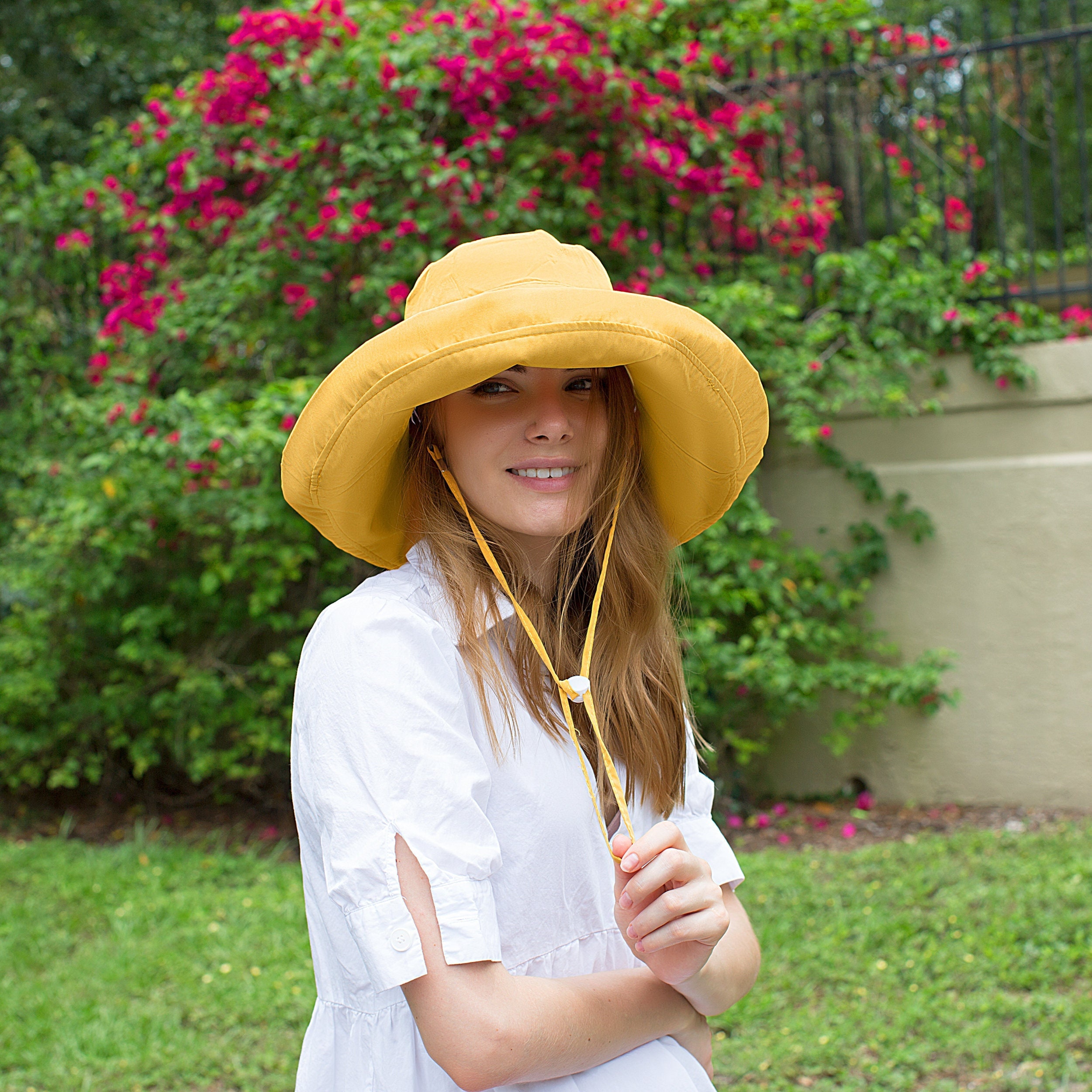 Extra Wide Brimmed Bucket Hats for Women Adjustable Size Summer Style to Fit All Heads Soft Brim Floppy All Season Packable Sun Hat Beige - Image 7